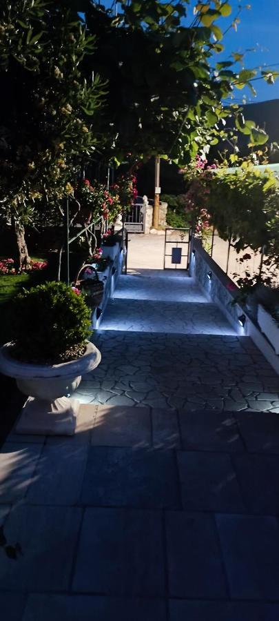 Vodaric Cres