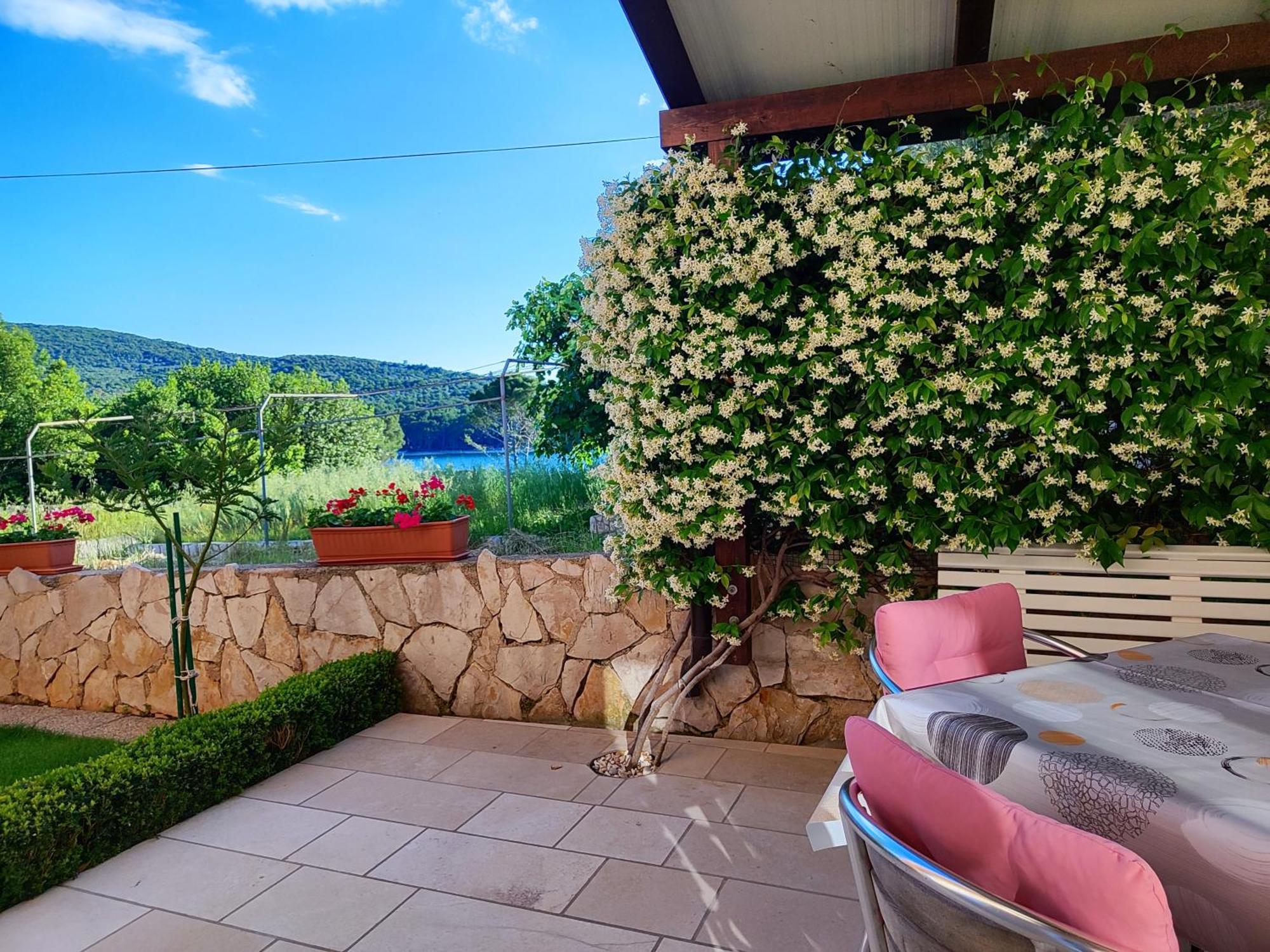 Apartma Vodaric Cres